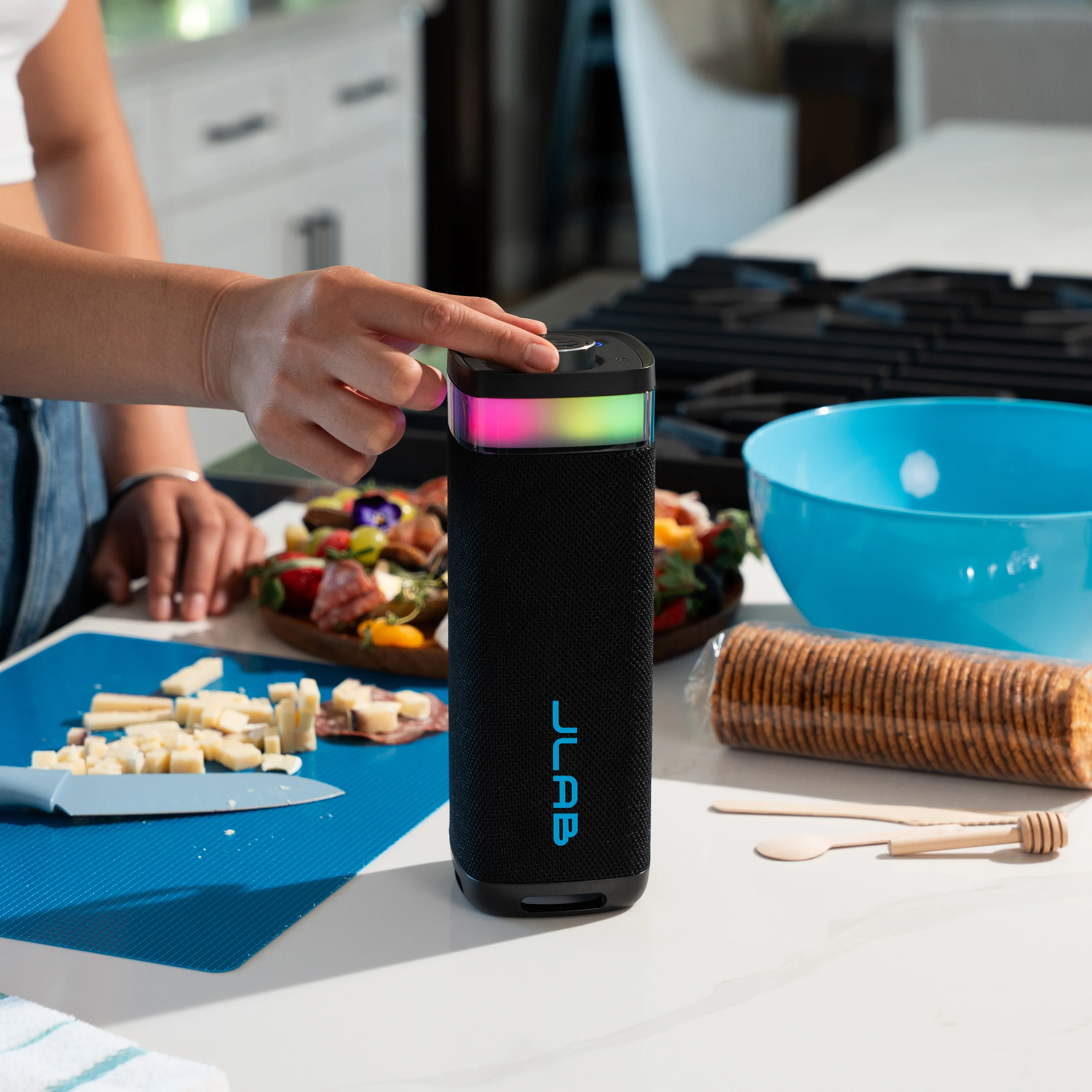 JBuds Party Portable Bluetooth Speaker Black - Image 2
